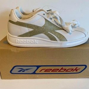 New Reebok Girls Juniors Cross Training sz 4.5 White & Gold